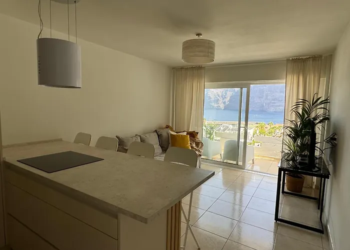 Flor De Pascua Gigantes Acantilado de los Gigantes